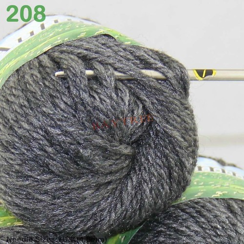 1 Ball x50g Fashion Soft Worsted Chunky Hand DIY Sweater Wool Knitting Yarn Gift - Picture 26 of 33