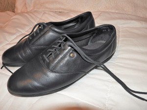 navy blue easy spirit shoes
