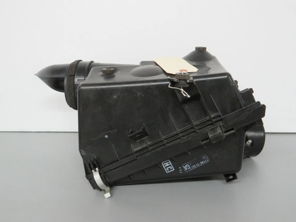 Toyota Land Cruiser 2008 3,0D 4P filtro de filtro de aire Foto 3 de 4