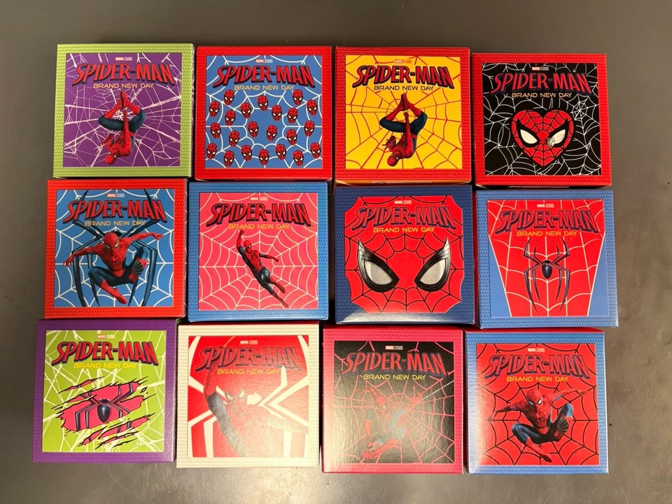 PRÉCOMMANDE – Collection complète 12 jouets McDonald’s Spider-Man Brand New Day - Photo 1/1