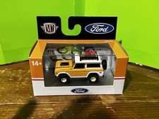M2 Machines - 1971 Ford Bronco Yellow - Acrylic Cube - 164 New