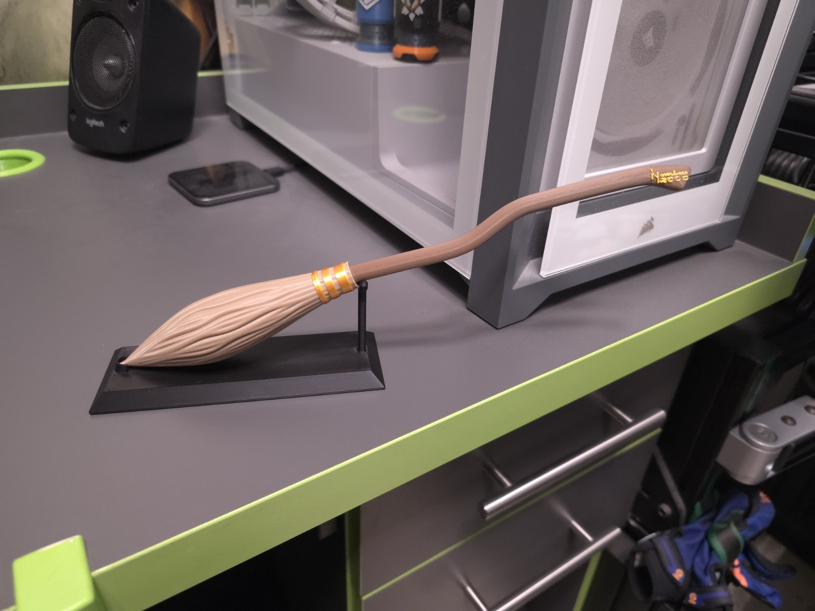 Nimbus 2000 Broomstick – 3D Replica Inspired by Harry Potter | Escoba Nimbus 200
