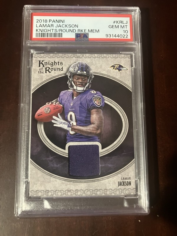 2018 Panini NFL #KRLJ Lamar Jackson Knights Round Rookie Relic PSA 10 GEM MINT