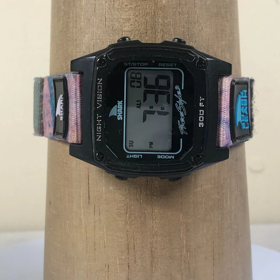 Мужские кварцевые часы Freestyle Shark Leash FS101018 Sports нейлоновый ремешок цифровые 38 мм 8 дюймов - Изображение 2 из 4