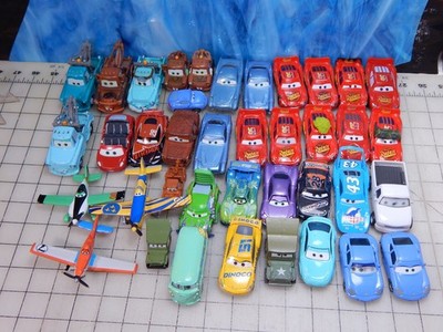 Disney Pixar Cars Lot & Carry Case Diecast Mattel 1:55 plane toy truck McQueen