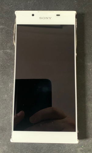 Sony Xperia L1 LCD Touch Screen - Genuine Original - Excellent Condition