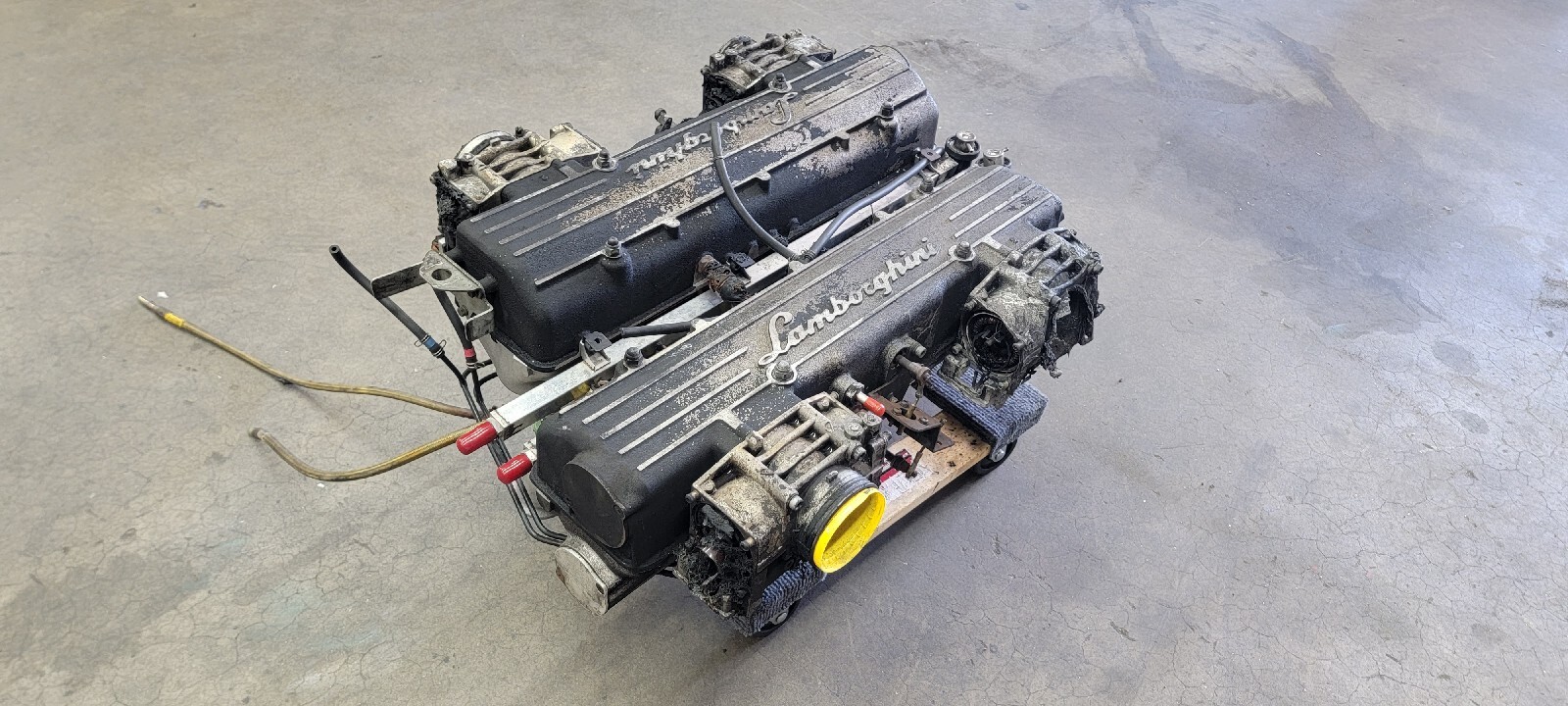 LAMBORGHINI MURCIELAGO ENGINE AIR INTAKE MANIFOLD 6.2L V12 OEM TOP