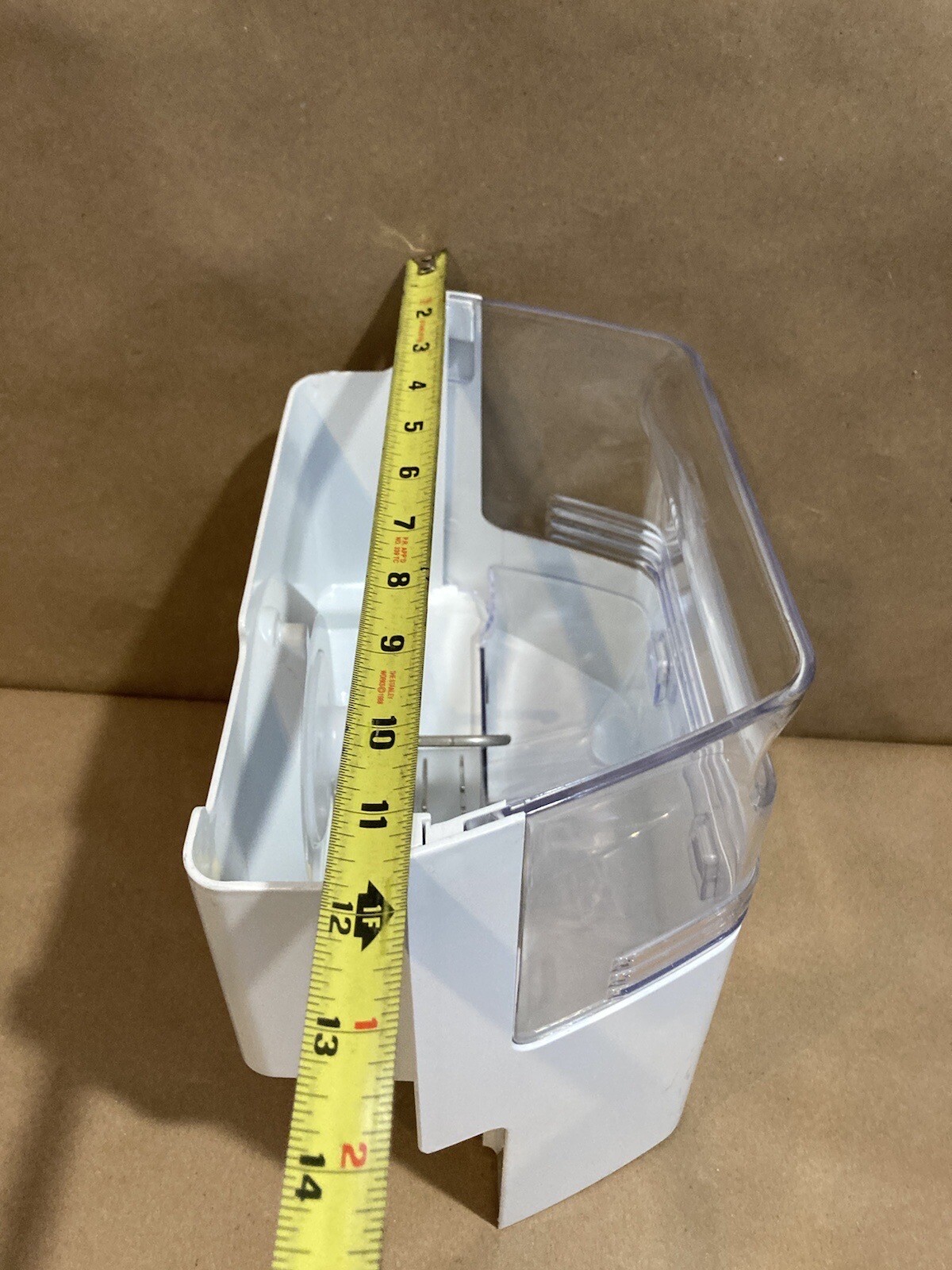 LG Refrigerator Ice Bin MBM63299001-1 MCD618871 OEM Genuine  