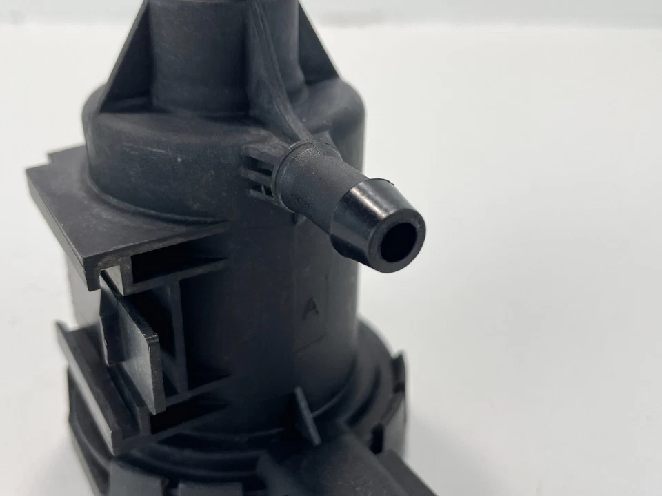 2010-2014 DODGE AVENGER FUEL VAPOR CANISTER PURGE VALVE OEM, 4891741AA - Image 4 of 4