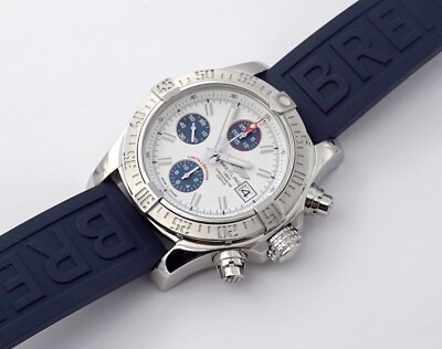 Breitling Avenger II Chronograph  Limited JP Ref.: A13381 Herrenuhr Automatic