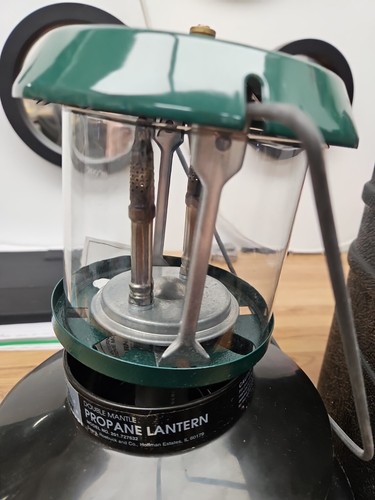 Coleman Camping Lantern NEW Model 201.727632 With Case Double Mantle Propane - Picture 4 of 11