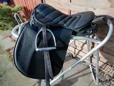 Reitsattel Distanz Wanderreitsattel - Normale bis mittelbreite Kammerweite - 16"