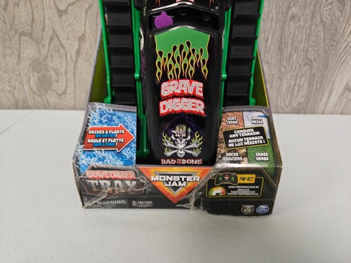 Monster Jam Grave Digger Trax Todo Terreno Control Remoto RC Vehículo Sin Control Remoto - Imagen 14 de 17
