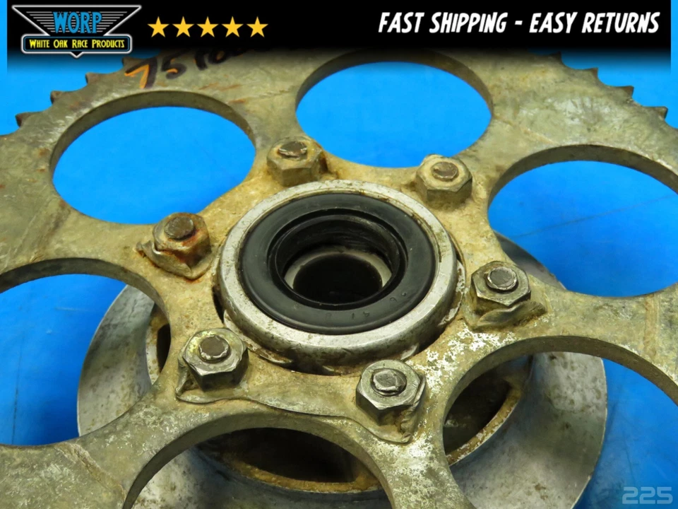 1974-78 HODAKAIRT SQUIRT ЗАДНЯЯ ЗВЕЗДОЧКА ПРИВОД ФЛАНЦЕВОЕ КРЕПЛЕНИЕ 999285A ПОДЛИННЫЙ OEM - Изображение 3 из 4