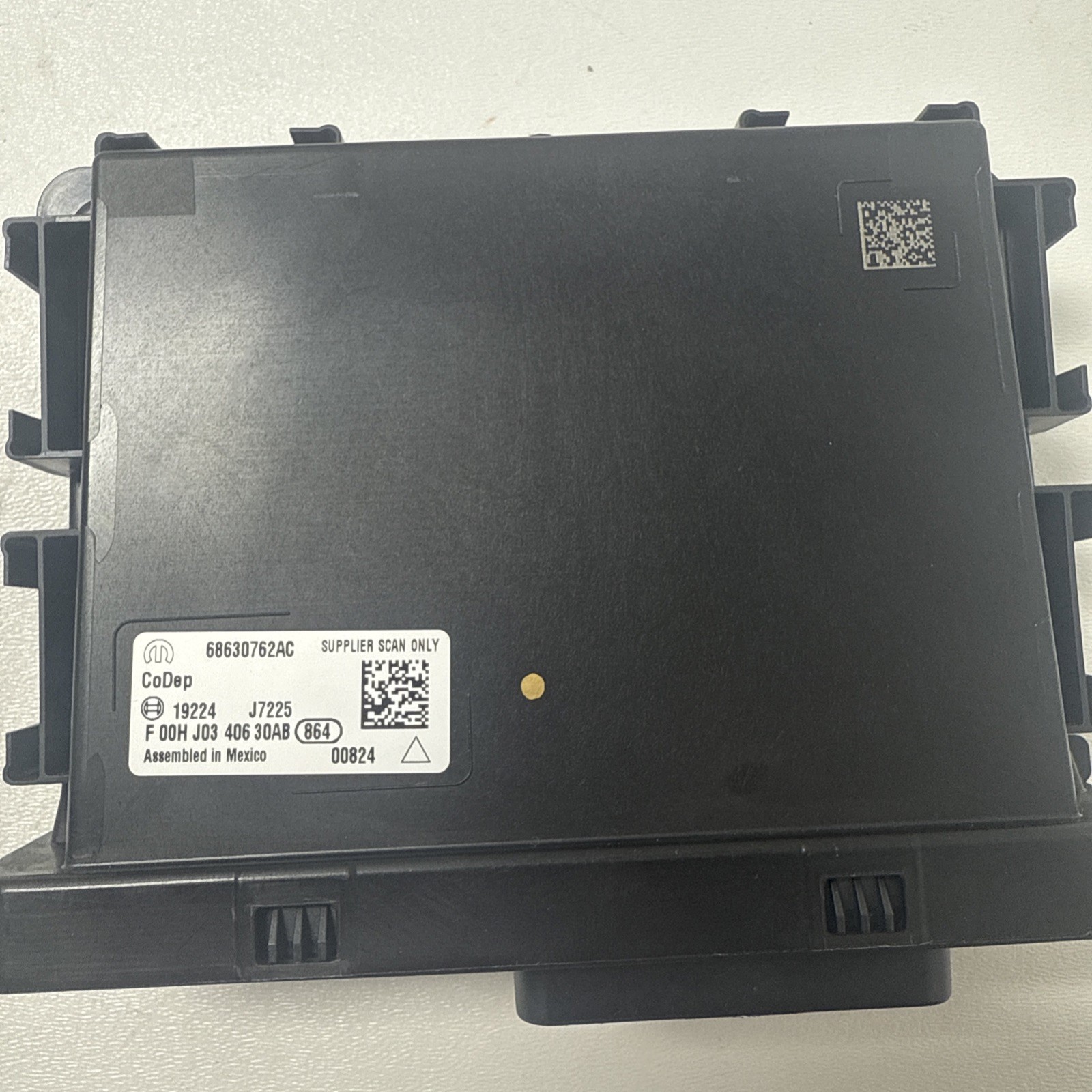 2023 MASERATI GRECALE SECURITY GATEWAY CONTROL MODULE 670222587 OEM