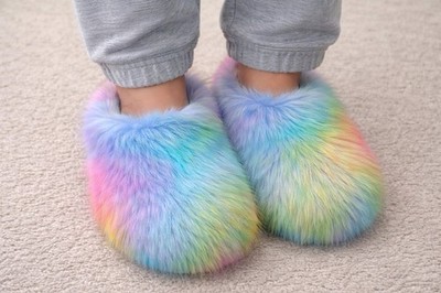 Steve Madden Faux Fur Tie Dye Soft Fluffy Slide Slippers Women's Size 9