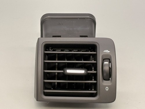 VOLVO C30 DRIVE MK1 2010 - Front Passenger side Left Dashboard Air Vent 506 001