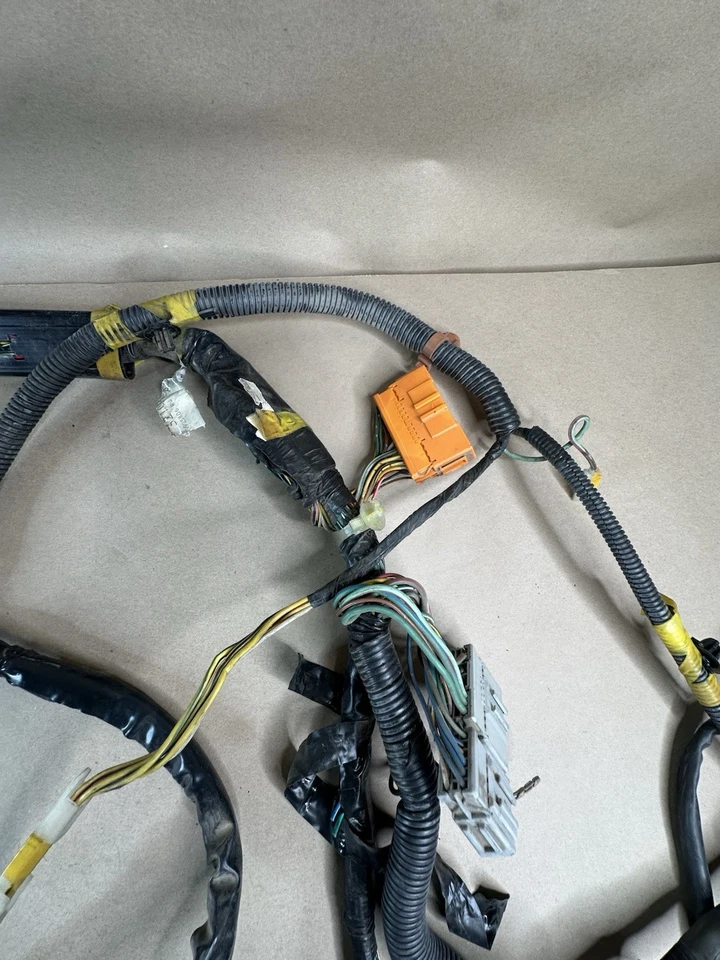 Honda Civic Sedán EX 1995 carrocería interior arnés de cableado de piso/bomba de combustible Foto 4 de 4