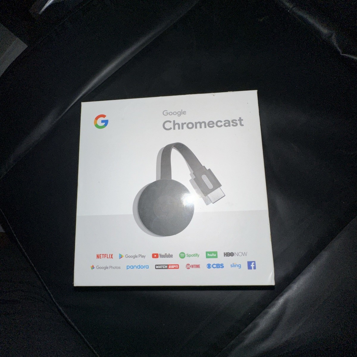 2、グーグル クロームキャスト 第3世代 NC2-6A5 GA00439-US Google Chromecast 3rd Gen - Stream From Your Device to TV