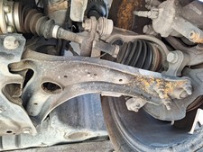 3Q0407152T BRAS DE SUSPENSION SUPERIEUR AVANT GAUCHE / 2429221 POUR SEAT TARRACO