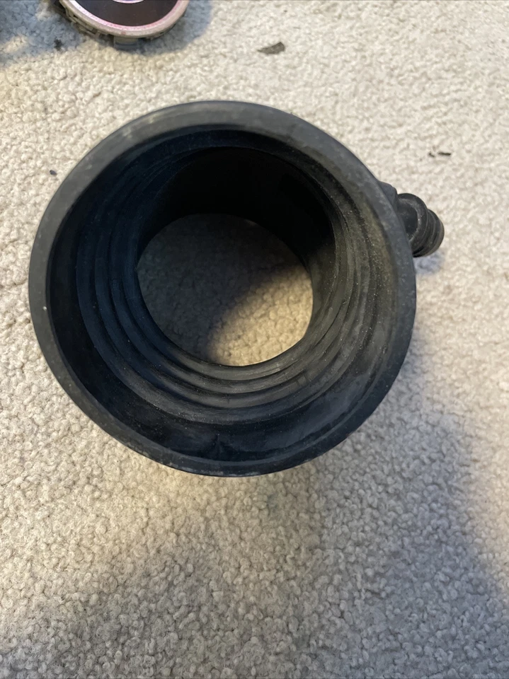 Manguera de admisión de aire del motor para BMW 325i/325is 1994 1995 | negra | goma 13541740073 Foto 3 de 4