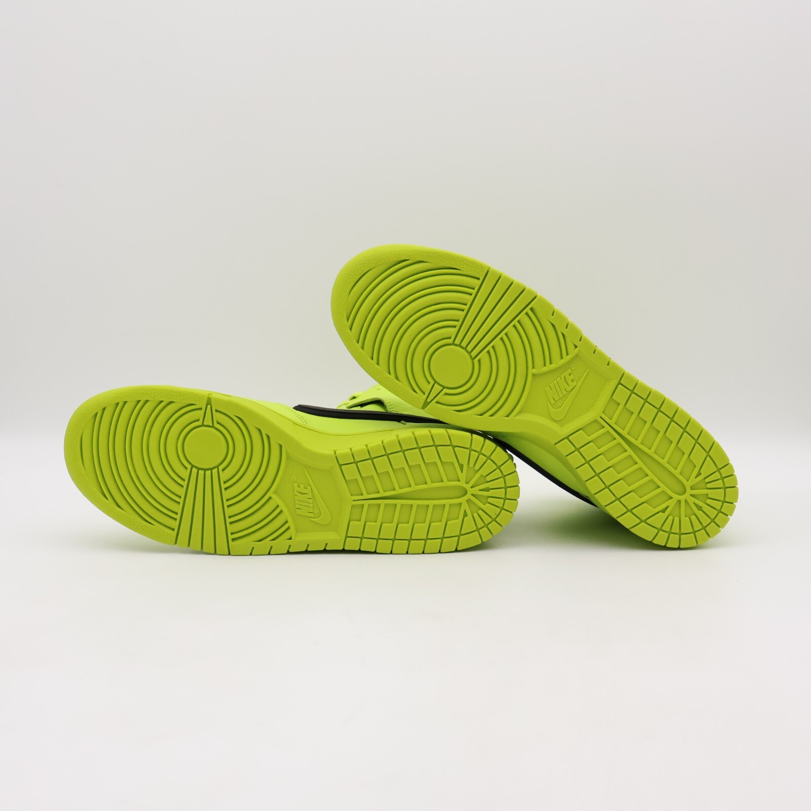 CU7544-300 Nike Dunk High AMBUSH Flash Lime Atmic Green Black (Men's) image 6