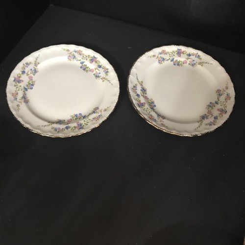 Pope Gosser Blue Belle 2- Bread Plates/ 2-Rim Desserts/ 1 Legged Cereal Bowl - Picture 2 of 5