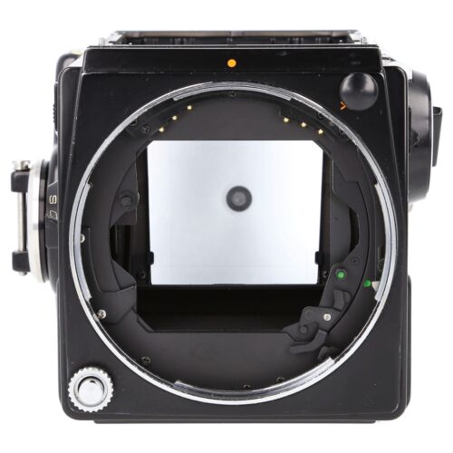 Zenza Bronica SQ-A Body Only / Medium Format 6x6 Camera with Screen (1243152) - Picture 2 of 7
