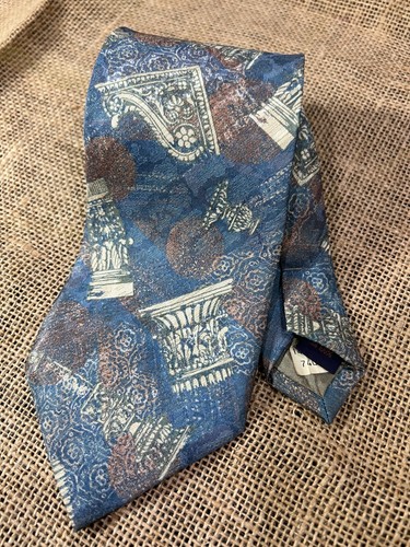 CLASSIC VINTAGE MEN NECKTIE JAPAN ABSTRACT ART BLUE & IVORY 100% SILK - Picture 3 of 7