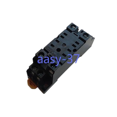 1pcs OMRON PYFZ-08-E Relay Accessory,8 Pins,DIN Rail Mounting