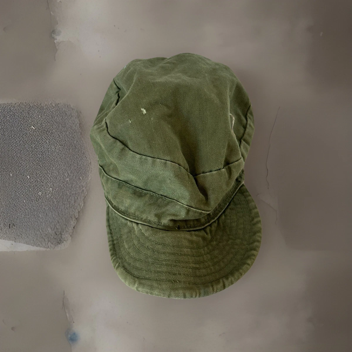 韓国軍　朝鮮戦争　退役軍人　ベスト,帽子 Korean War Cap In Original Korean Military Period Items (1950-1953