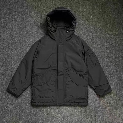 nanamica GORE-TEX Daunen Mantel Jacke SUBF357 Farbe Schwarz Herren Größe L Mode