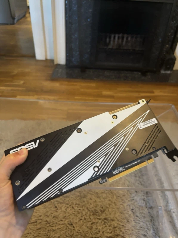 Tarjeta de gráficos NVIDIA GeForce RTX 2070 Super GDDR6 - 8 GB Foto 2 de 2