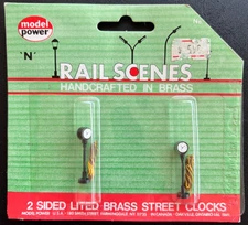 N SCALE MODEL POWER LIGHTED TOWN STREET CLOCKS WITH BRASS PARTS 2PC. 8487 NEW