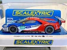 Scalextric C3858 Ford GT GTE #69 24 Hrs Le Mans 2017, Lights, DPR 1/32 Slot Car