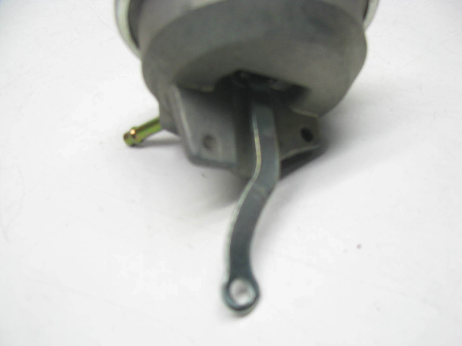 Motorcraft DD783 Distributor Vacuum Advance Control D7TZ12370D eBay