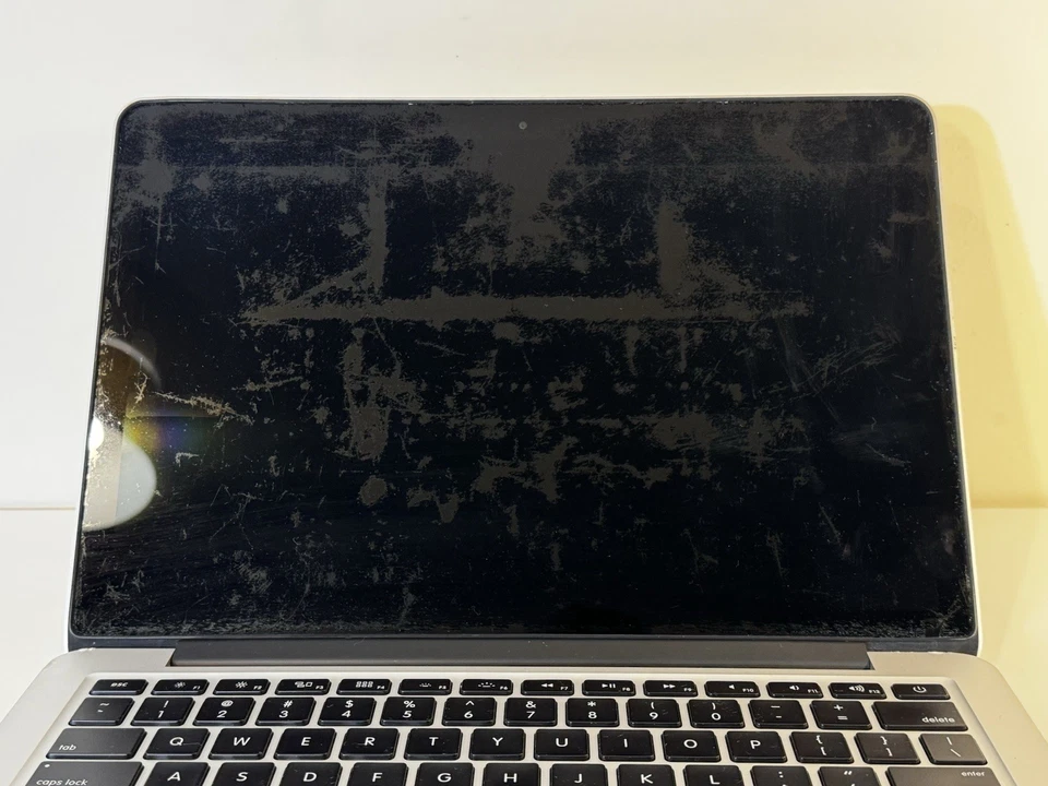 Apple MacBook Pro A1425 (Retina 13-inch, 2013) Untested - Image 3 of 4