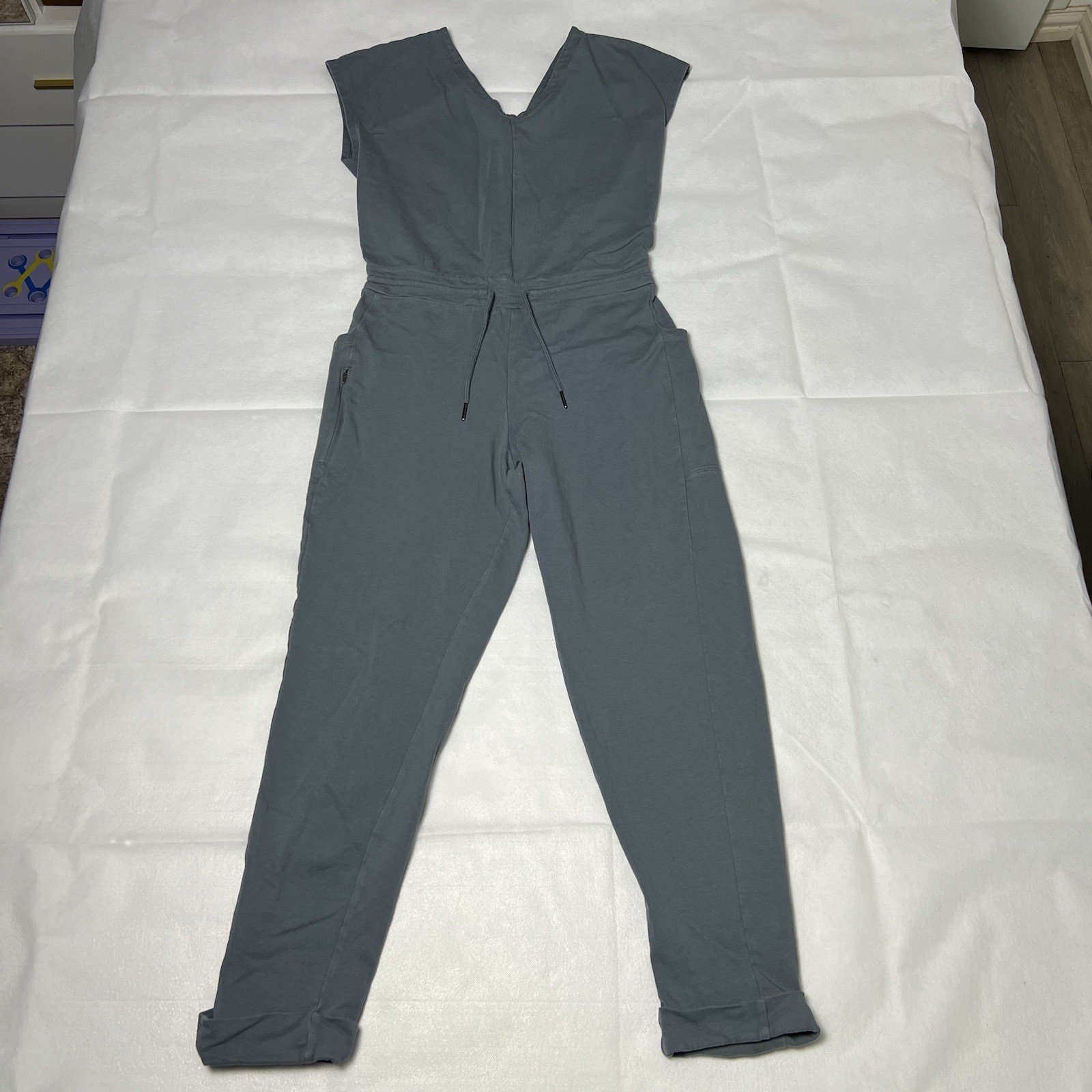 Patagonia Jumpsuit Women's Size Small V-neck Cutaway Back Organic Cotton