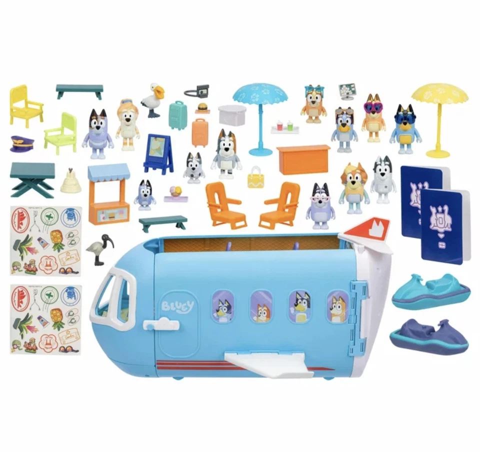Bluey 3-in-1 Transforming Airplane Plane Mega Playset with 12 Figures & Sounds - Image 3 of 4