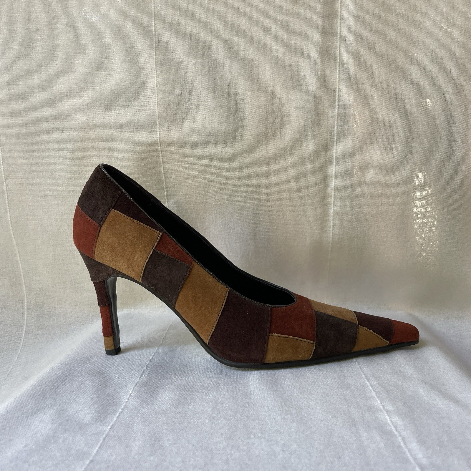 Vintage patchwork suede leather pointed-toe pumps… - image 5