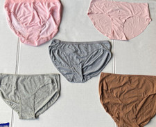 5 PACK of Assorted Ladies Panties Size S SEE PICTURES 