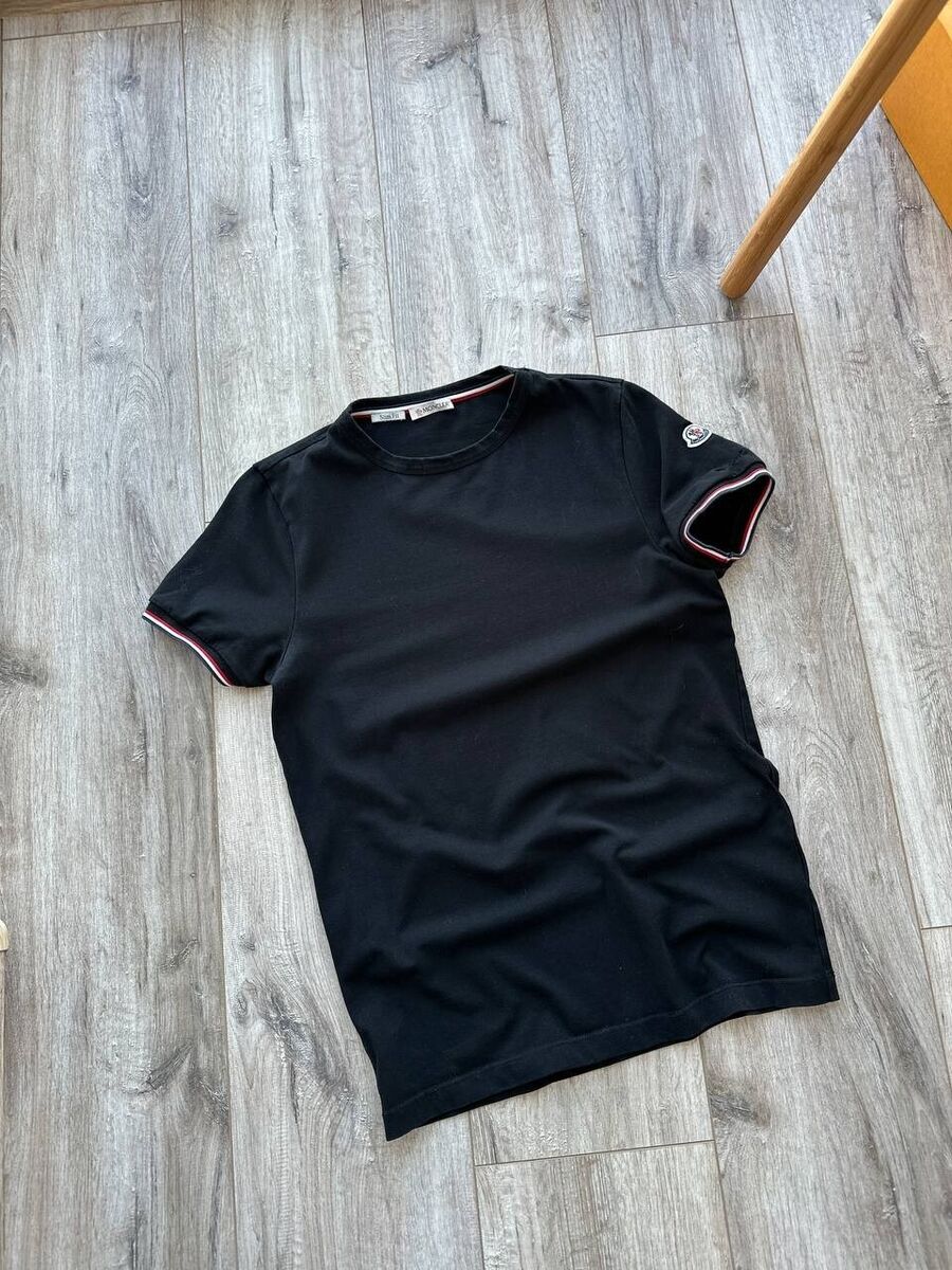 Moncler maglia T Shirt Slim Fit Xs Size Mens Black Tee | eBay Moncler maglia T Shirt Slim Fit Xs Size Mens Black Tee | eBay