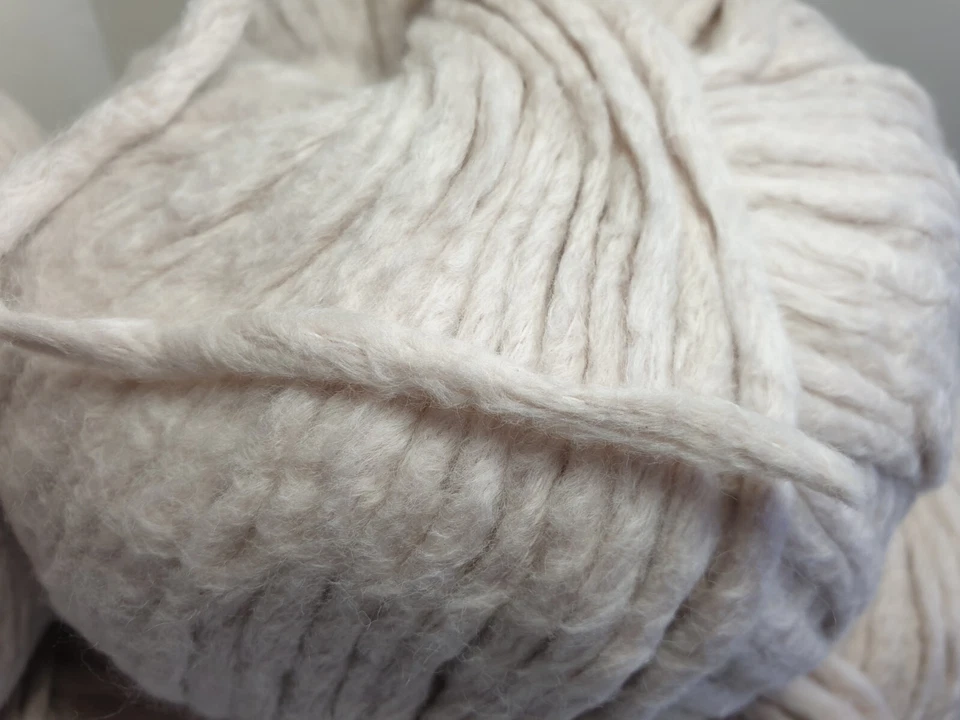 500gm Wool And The Gang Big Love 100% Cotton Chunky Wool Yarn Job lot # 18 - Image 3 of 3