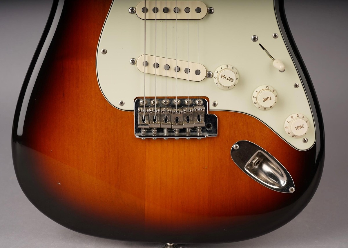 Fender Japan '62 Stratocaster Reissue - CIJ - 2003 - Sunburst w