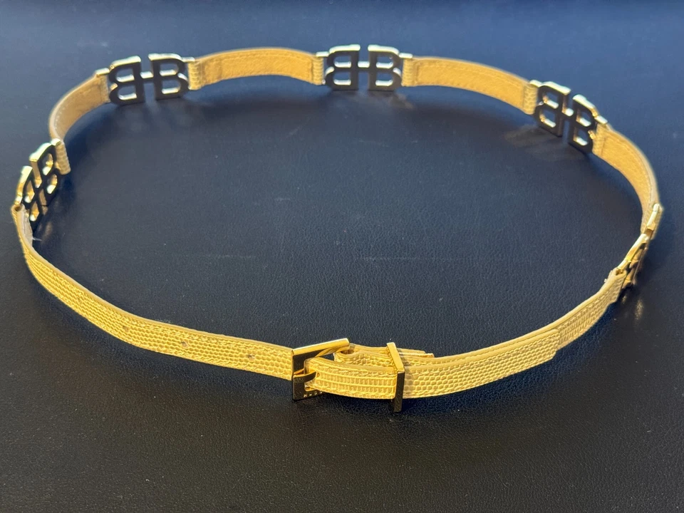 Cinturón mujer Hugo Boss crema 34”, usado Foto 4 de 4