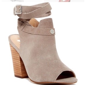 heels with buckle around ankle