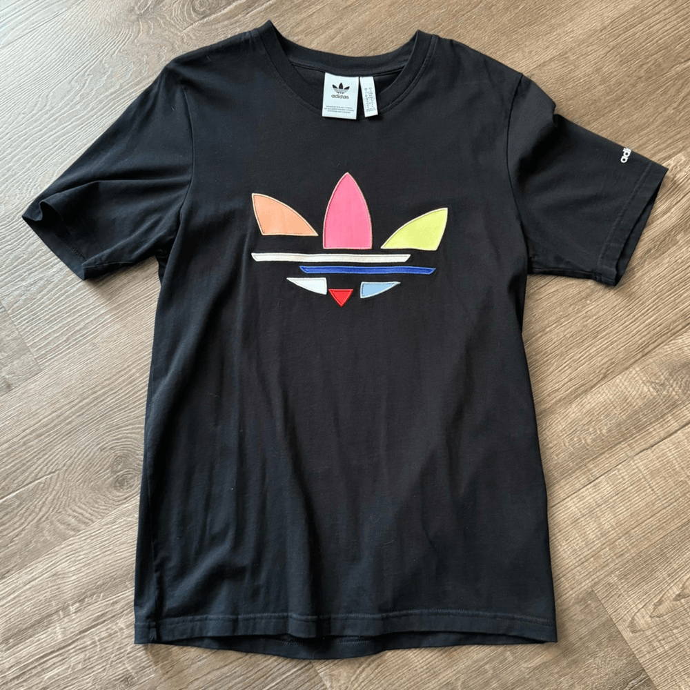 Adidas | ADICOLOR SHATTERED TREFOIL TEE | eBay