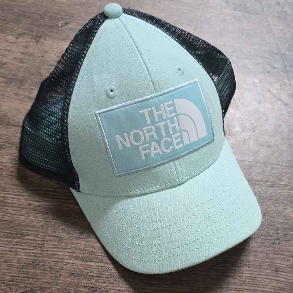 The North Face Cap Gore Tex Logo Hat Cap Women\'s‎ Medium Blue Green Plaid Women main image 3