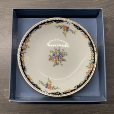 Wedgwood Osborne Round Tray Bone China R4714