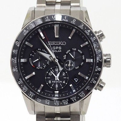 SEIKO Astron SBXC003 Herrenuhr Titan schwarzes Ziffernblatt Funk Solar